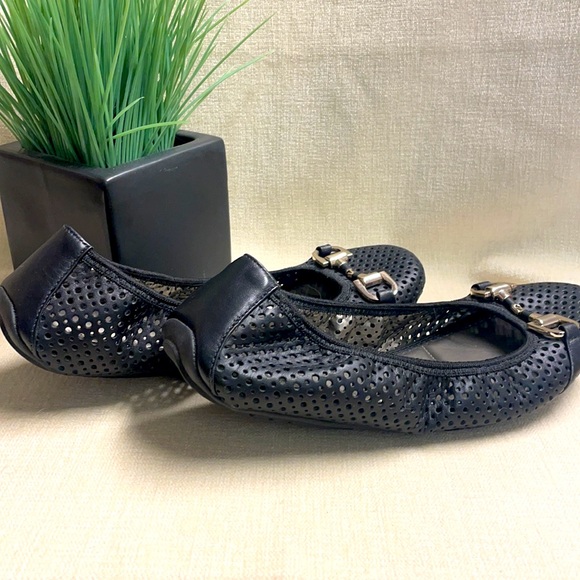 SOLD. Women’s shoes/flats, me Too, size 7M,black - Picture 10 of 10